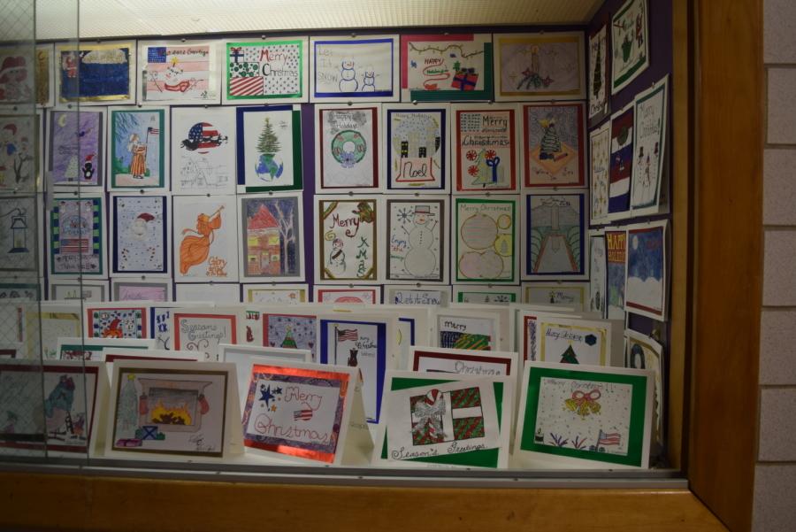 HHS Art Classes Create Christmas Cards For Veterans