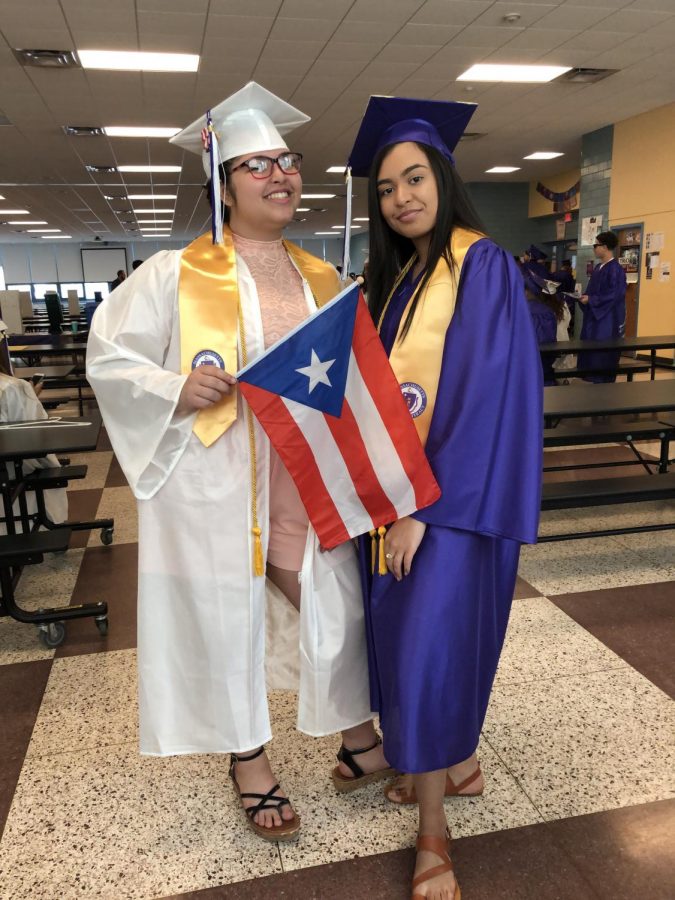 Class of 2019: First Class to Graduate Students with Seal of Biliteracy