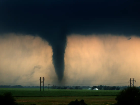 Deadly Tornadoes Storm Through Midwest